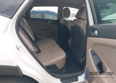 2020 Hyundai Tucson Value z USA, uszkodzony, nr VIN KM8J3CA48LU092496